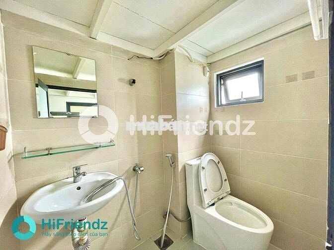 Phòng duplex cửa sổ trời full nội thất giáp Quận 6, tiện qua Tân Phú