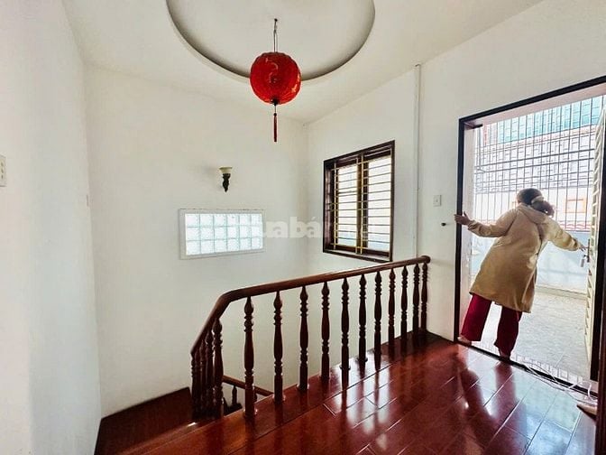 CHO THUÊ BIỆT THỰ MINI HẺM XE TẢI 1/ SÁT MẶT TIỀN – NGUYỄN THÁI SƠN,