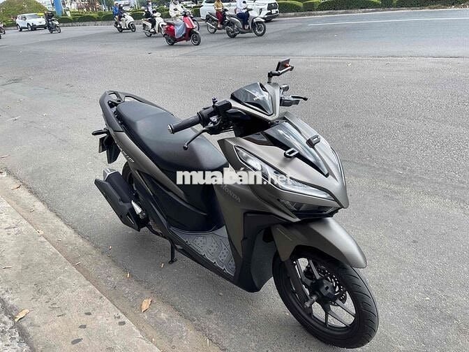 Honda Vario 125 màu Xám