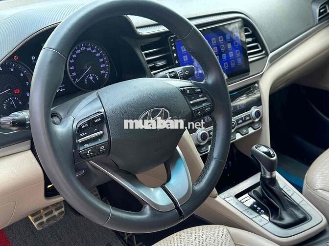 Hyundai Elantra 2020 2.0 Trắng