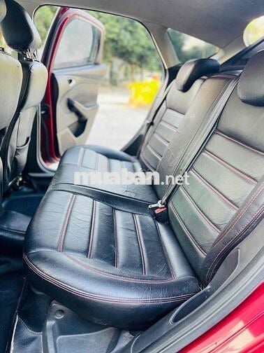 Ford Focus 2013 1.6 AT Đỏ