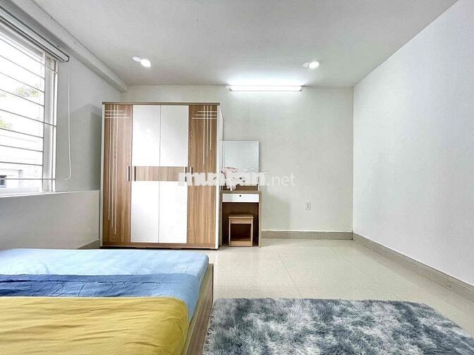 Căn Hộ 2PN Full Nội Thất Ngay Sân Bay, CV Hoàng Văn Thụ