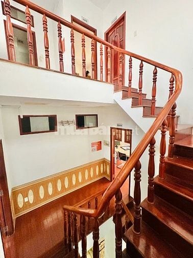 CHO THUÊ BIỆT THỰ MINI HẺM XE TẢI 1/ SÁT MẶT TIỀN – NGUYỄN THÁI SƠN,