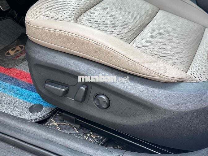 Hyundai Elantra 2020 2.0 Trắng