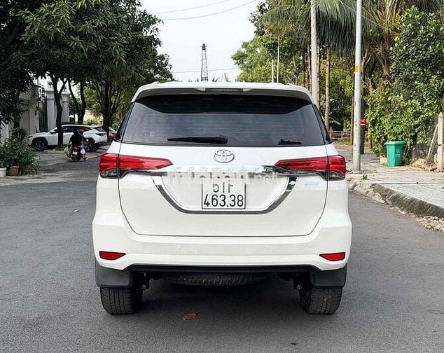 Toyota Fortuner 2017 2.7AT một chủ mua mới