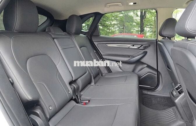 Vinfast VF8 Eco 2022 Trắng Nội Thất Đen