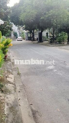 Biệt Thự MỚI Toanh 8x20m Kdc Tanimex Tô Ký Giá 18tr/th