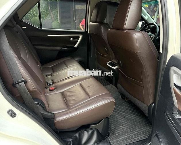 Toyota Fortuner 2017 2.7AT một chủ mua mới