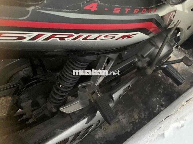 sirrius RC đỏ đen bánh mâm 2014