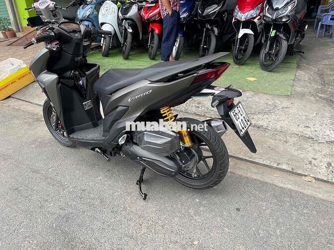 Honda Vario 125 màu Xám