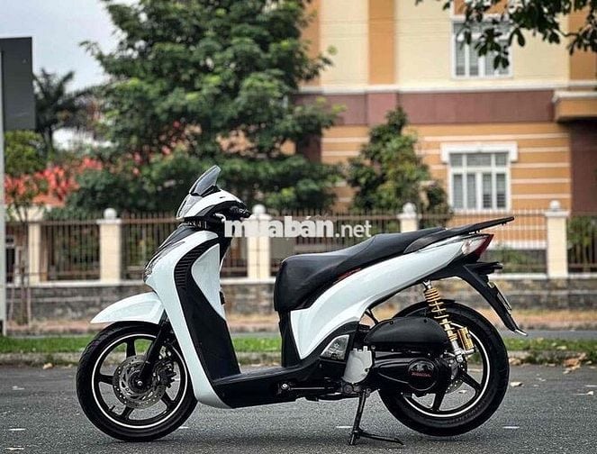 SH150i 2018 ABS full Ý chính chủ giấy tờ đầy đủ.