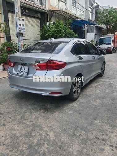 Honda City Bạc 5 chỗ