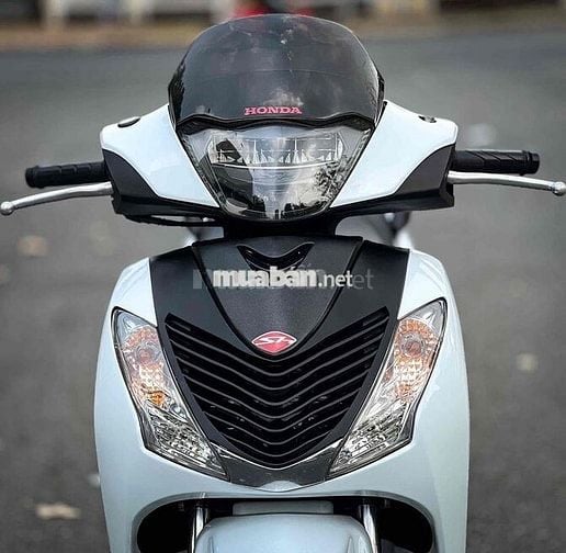 SH150i 2018 ABS full Ý chính chủ giấy tờ đầy đủ.