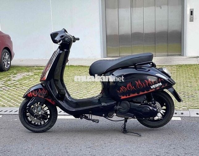 Vespa Sprint Mix Style Justin Bieber đen bóng