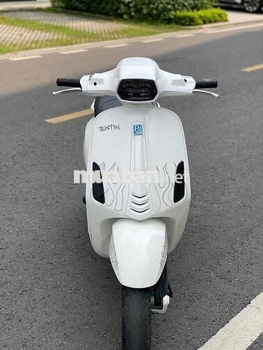 Cần bán xe Vespa Sprint Mix Style justin Bieber