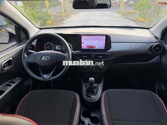 i10 số sàn hatchback 2023