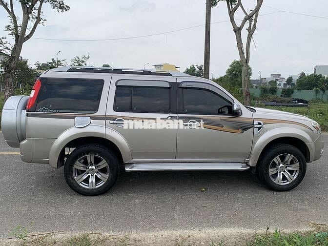 Ford Everest 2009 7 chỗ Số tự động