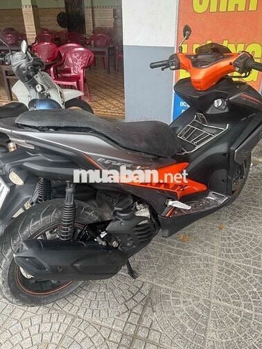 Yamaha NVX 2019 125cc Xám cam đen