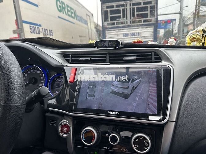 Honda City Bạc 5 chỗ