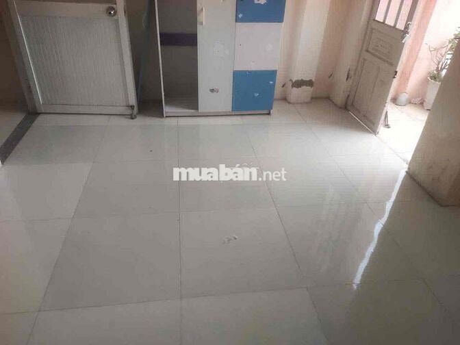 gần Mt An Dương Vương, 4x15, 1trệt1lầu, 3PN, nhà bếp, 3máy lạnh, 8tr