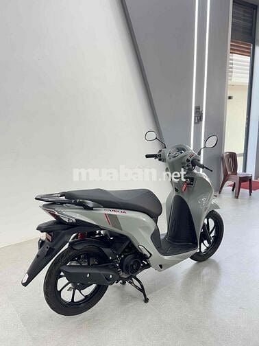 Velia 50cc đời 2025 siêu lướt 1700 km bao hồ sơ