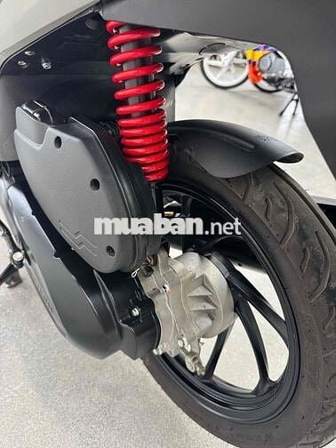 Velia 50cc đời 2025 siêu lướt 1700 km bao hồ sơ