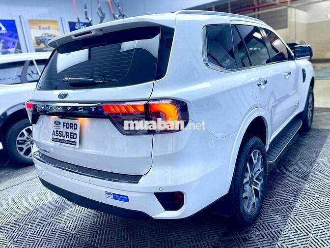 Ford Everest 2022 Titanium 4x2 23666 km