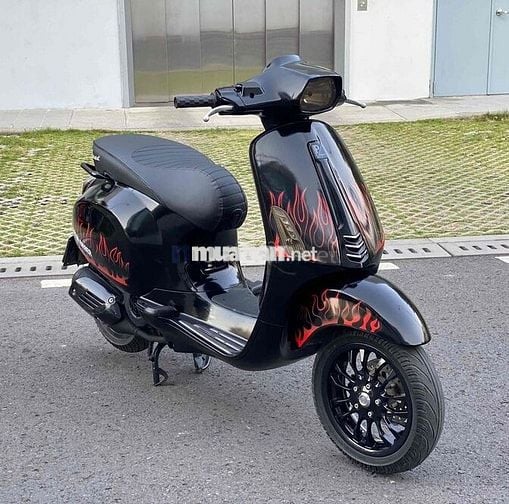 Vespa Sprint Mix Style Justin Bieber đen bóng