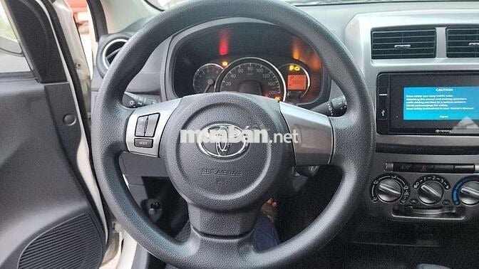 Toyota Wigo Trắng Số tự động