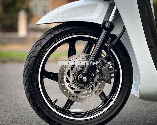 SH150i 2018 ABS full Ý chính chủ giấy tờ đầy đủ.