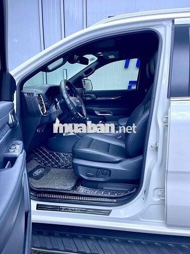 Ford Everest 2022 Titanium 4x2 23666 km