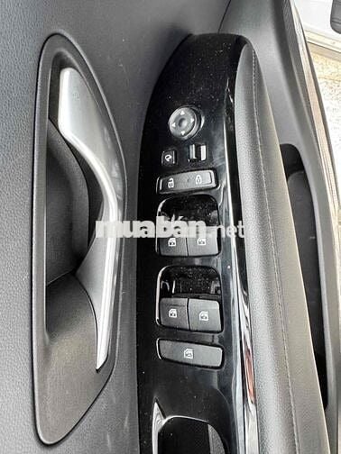 Hyundai Tucson 2023 2.0 AT Đặc biệt - 49900 km