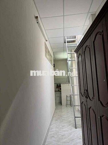 Cho thuê nhà nguyên căn đối diện chùa Tây Tạng đường nhựa 6