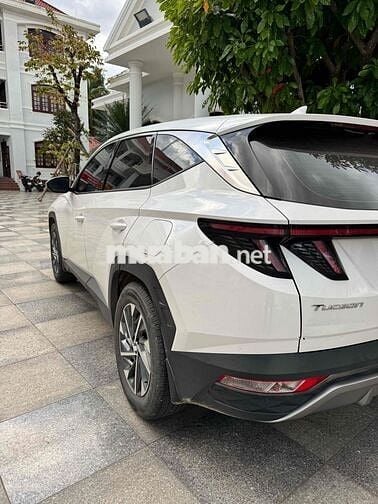 Hyundai Tucson 2023 2.0 AT Đặc biệt - 49900 km