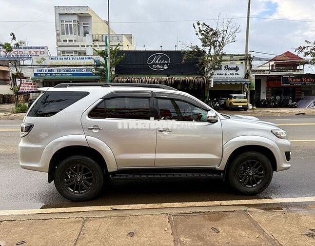 Toyota Fortuner 2016 2.5G - 120000 km
