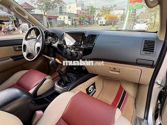 Toyota Fortuner 2016 2.5G - 120000 km