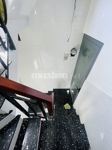 Chính chủ bán nhà hẻm 384 lý thái tổ q10 - 3,5m x 8m chỉ 5,2 tỷ