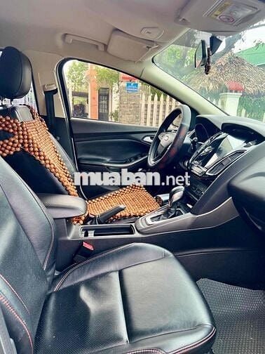 chính chủ đăng bán ford focus 2019 bản Trent