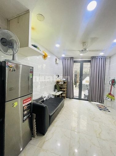 Chính chủ bán nhà hẻm 384 lý thái tổ q10 - 3,5m x 8m chỉ 5,2 tỷ