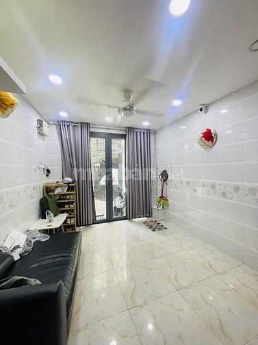 Chính chủ bán nhà hẻm 384 lý thái tổ q10 - 3,5m x 8m chỉ 5,2 tỷ