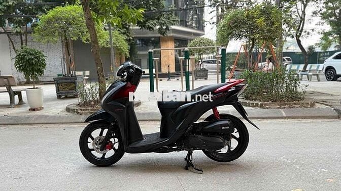 Vision đen nhám biển Hà Nội