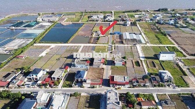 Cần Tiền Bán Gấp Mảnh Đất Ngay Trục Chính Bãi Tắm , Chấp Nhận Cắt Lỗ