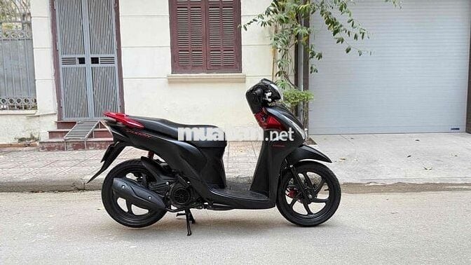 Vision đen nhám biển Hà Nội