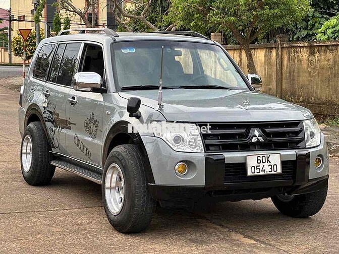 Mitsubishi Pajero 2007 số sàn 4x4 thểthao mạnh mẽ