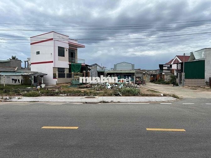 đất mặt tiền bờ kè đầm nại ninh thuận