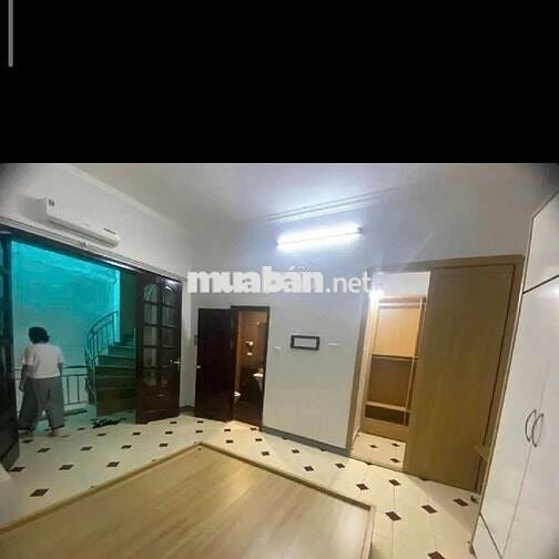 Bán nhà Kim Hoa, mt 5m hiếm gặp, 3 bước ra hồ ba mẫu, 42m², 8.95 tỷ