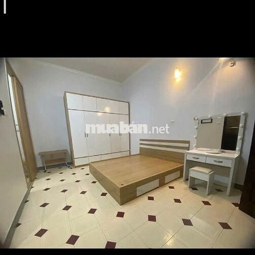 Bán nhà Kim Hoa, mt 5m hiếm gặp, 3 bước ra hồ ba mẫu, 42m², 8.95 tỷ