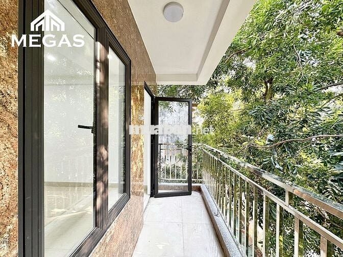 CHO THUÊ STUDIO BAN CÔNG FULL NỘI THẤT MỚI NGAY CỔ NHUẾ, PHẠM VĂN ĐỒNG