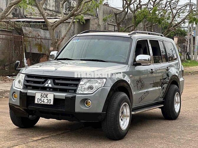 Mitsubishi Pajero 2007 số sàn 4x4 thểthao mạnh mẽ
