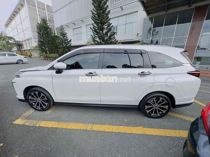 Toyota Veloz Cross 2022 CVT Top